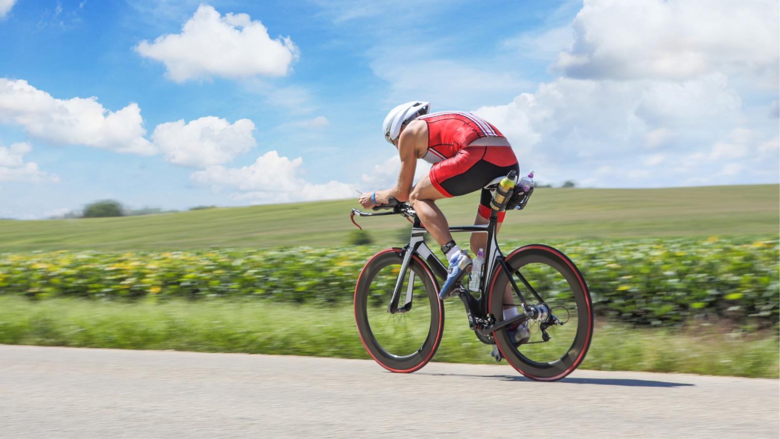 Lire la suite à propos de l’article Watts/kg : comment interpréter sa puissance à vélo ?